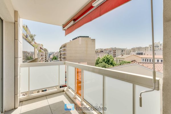 T3 RESIDENCE STANDING PRADO ROUET – Image 4
