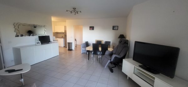 T3 84 m2 DOMAINE D'HIPPONE 13E ST JUST – Image 2