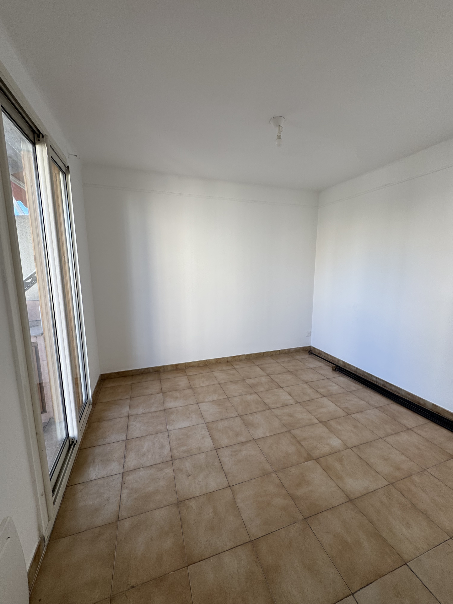 T4 CHARTREUX / RUE ALBE – Image 7
